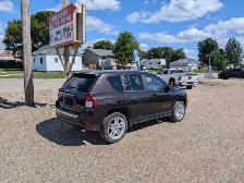 2014 Jeep Compass Limited 4WD 4dr Limited - Photo 2