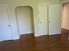 Large 1-Bed Apt for Rent in Oshawa near Costco - Photo 6