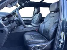 2024 Jeep Wagoneer Series II Carbide - Photo 10