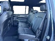 2024 Jeep Wagoneer Series II Carbide - Photo 16