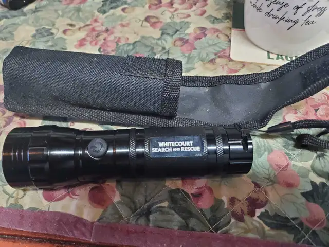 Whitecourt search and rescue small flashlight