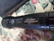 Whitecourt search and rescue small flashlight - Photo 4