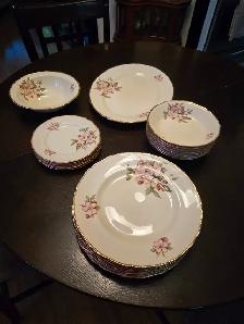 dish set royal swan