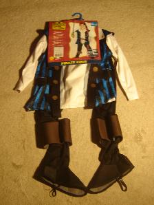 ABOUT 8 HALLOWEEN COSTUMES FOR KIDS AT $10.00 TO $25.00 EACH! - Photo 2
