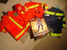 ABOUT 8 HALLOWEEN COSTUMES FOR KIDS AT $10.00 TO $25.00 EACH! - Photo 8