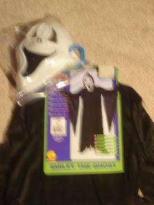 ABOUT 8 HALLOWEEN COSTUMES FOR KIDS AT $10.00 TO $25.00 EACH! - Photo 9