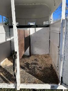 2 Horse Trailer - Photo 5