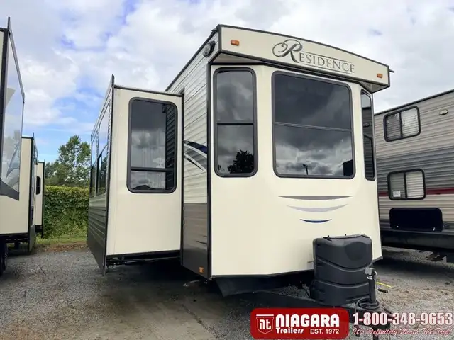 2019 KEYSTONE RESIDENCE 40LOFT Park Model