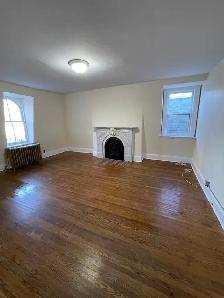 1/2 MONTH FREE 2BR Victorian Flat - 1150 South - Heat/Water - Photo 6
