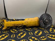 DeWALT DCG412 4-12' Grinder (#3175) - Photo 3