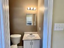 3 LEVEL SPACIOUS TOWNHOUSE | 286 CROWN DRIVE | AVAILABLE NOW! - Photo 9