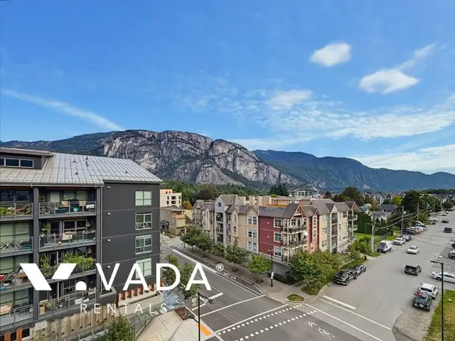 The Lauren 2 BR Loft Rental 604-38013 Third Ave Squamish: VADA