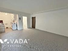 Valcrest Manor Studio Rental 10-1208 Burnaby St Vancouver: VADA - Photo 4