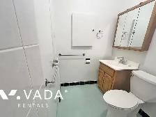 Valcrest Manor Studio Rental 10-1208 Burnaby St Vancouver: VADA - Photo 6