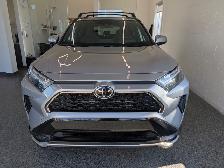 2025 Toyota RAV4 Plug-In Hybrid SE AWD - Photo 5