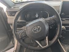 2025 Toyota RAV4 Plug-In Hybrid SE AWD - Photo 15