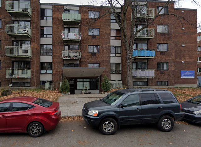 3 1/2 App for rent