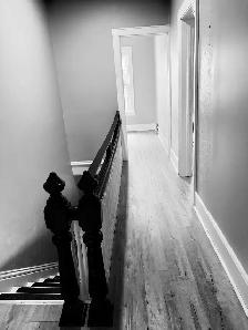 Recently Renovated One Bedroom Apartment - Photo 5