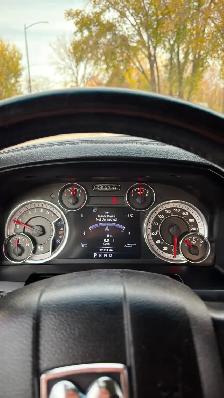 2016 RAM 1500 SPORT HEMI 4x4 'Clean title and safety' - Photo 10