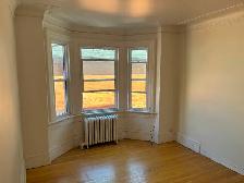 3 Bedroom Centretown Apartment for Rent (353 Frank St) - Photo 7