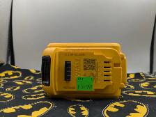 DeWALT DCB204 4AH Battery 2023 (#189) - Photo 3
