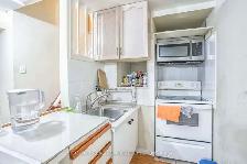1 BEDROOM BASEMNT APARTMENT NEAR SHERIDAN COLLEGE BRMAPTON