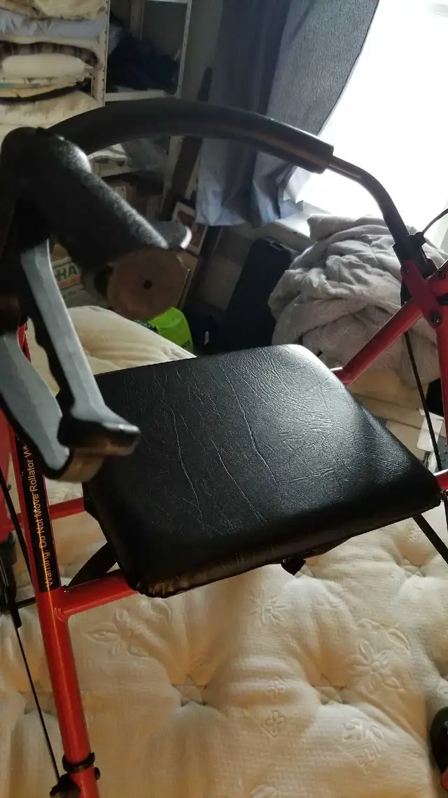 Walker like new