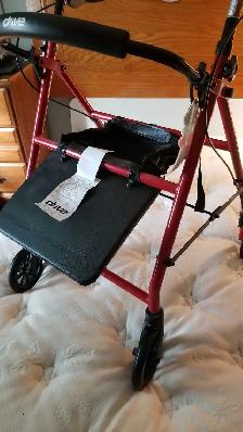 Walker like new - Photo 2