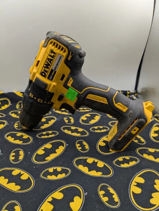 DeWALT DCD777 Drill Driver (#3178)