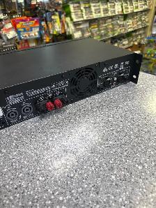 Crown XLS 2002 2 Chanel 650 Power Amp - Photo 3