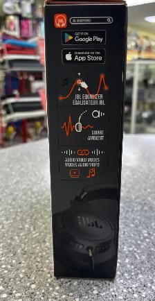 JBL Noise Canceling Headphones - Photo 3