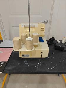 Vintage Juki MO-634 Serger – Mint, Metal Frame, Serviced - Photo 7