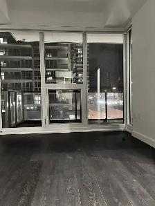 Luxury 1 bedroom Condo next to Bessarion Station - Photo 5