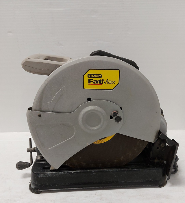 (N92073-1) Stanley fme700 chop saw