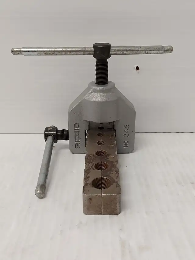 (N92109-2) Ridgid 345 Flaring Tool
