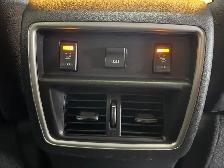 2017 Nissan Murano Platinum / AWD /  1 Local Owner - Photo 13