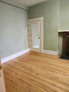 17 Paddock #2A -1BR Uptown, Bright, Spacious, Laundry - Photo 11