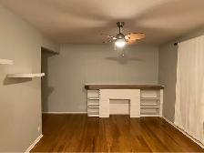 2 Beds 1 Bath - Whole House for Rent - Photo 2