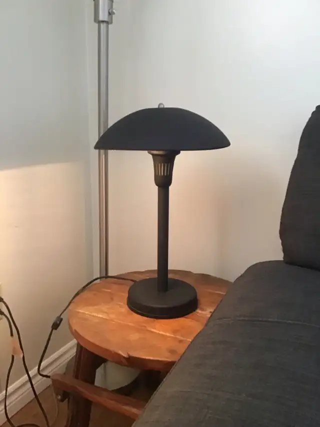small black desk lamp