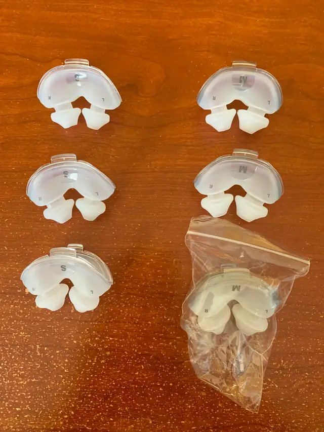 CPAP nasal pillows