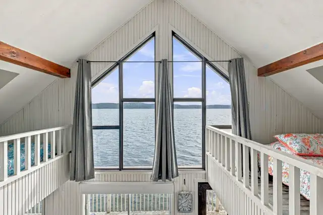 WOW Chalet 4 saisons rénové au bord du Lac Simon