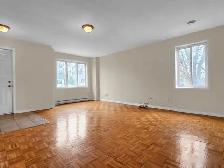 Grand 4 1/2 au RDC d'un triplex à Pierrefonds | LIBRE - Photo 2