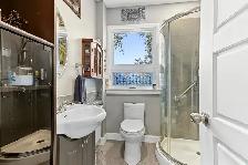 House for Sale in Saint-Blaise-sur-Richelieu - Photo 2