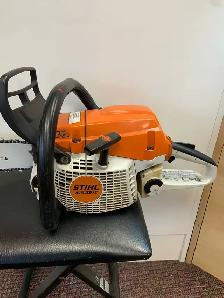 Stihl MS 261C Gas Chainsaw - Photo 2