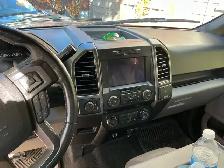 2019 Ford 150 truck - Photo 5
