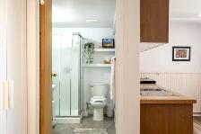 Room at Inn for Weekly Rent - Photo 5