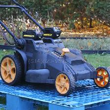 Batterie 40V Poulan Husqvarna avec tondeuse électrique sans fil - Photo 2