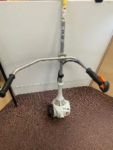 Stihl FS 55 Gas Weed Whacker - Photo 3
