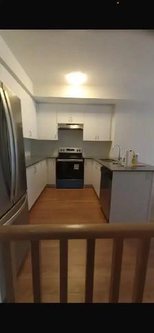 Charming 2-Bedroom Family Home for Rent in Brantford! - Photo 5