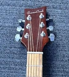Beaver Creek Acoustic Guitar - Photo 3